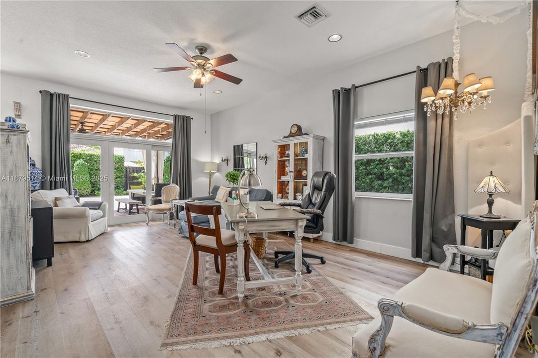 For Sale: $1,295,000 (4 beds, 3 baths, 2401 Square Feet)