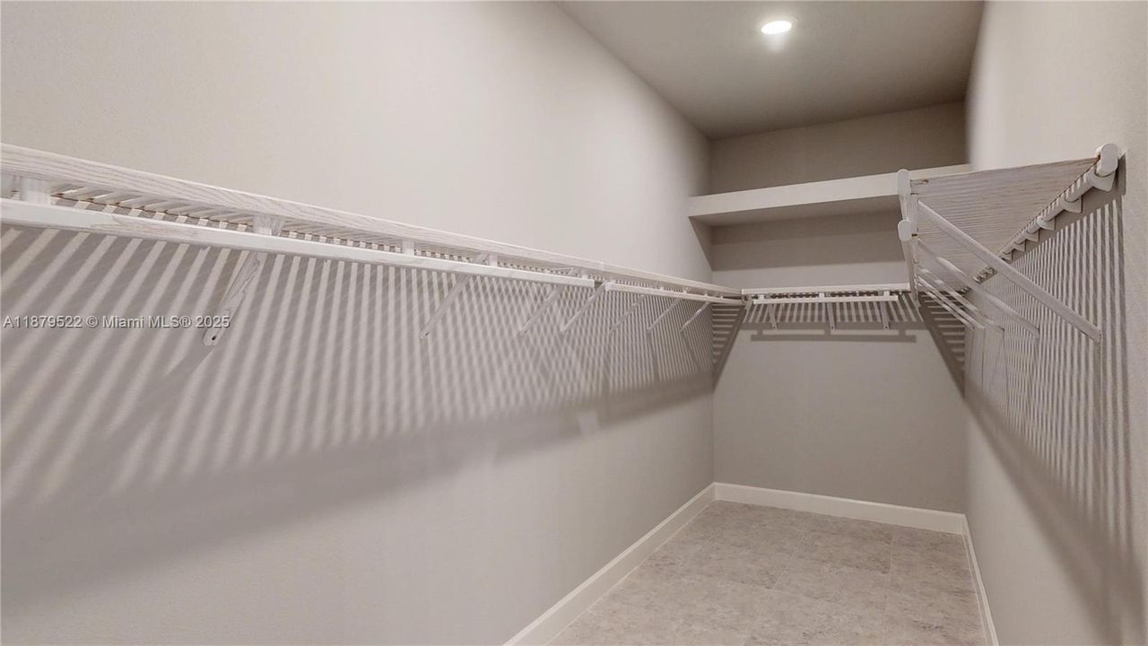 待售: $899,900 (4 贝兹, 3 浴室, 0 平方英尺)