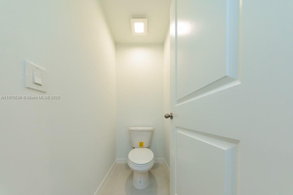 Activo con contrato: $294,990 (4 camas, 2 baños, 0 Pies cuadrados)