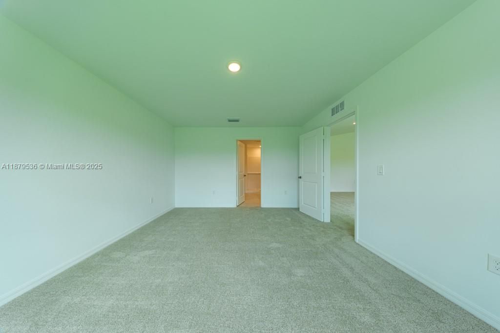 Activo con contrato: $294,990 (4 camas, 2 baños, 0 Pies cuadrados)