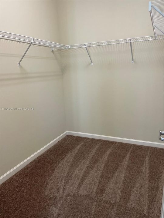 Недавно арендовано: $2,800 (4 спален, 3 ванн, 1975 Квадратных фут)