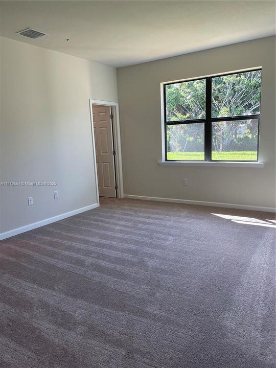 Недавно арендовано: $2,800 (4 спален, 3 ванн, 1975 Квадратных фут)