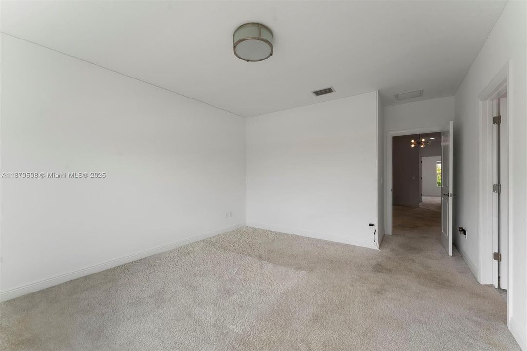 待售: $575,000 (3 贝兹, 2 浴室, 1787 平方英尺)