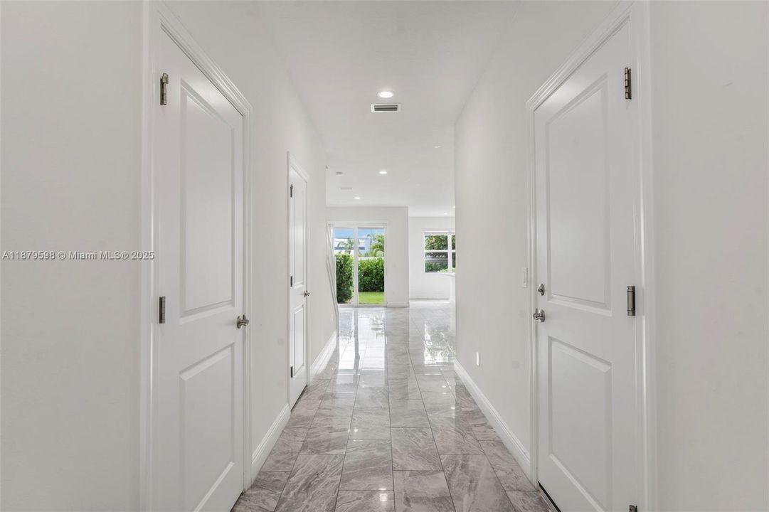 待售: $575,000 (3 贝兹, 2 浴室, 1787 平方英尺)