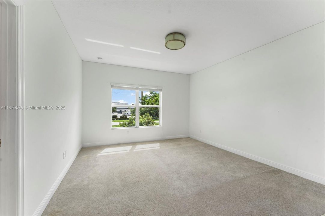 待售: $575,000 (3 贝兹, 2 浴室, 1787 平方英尺)