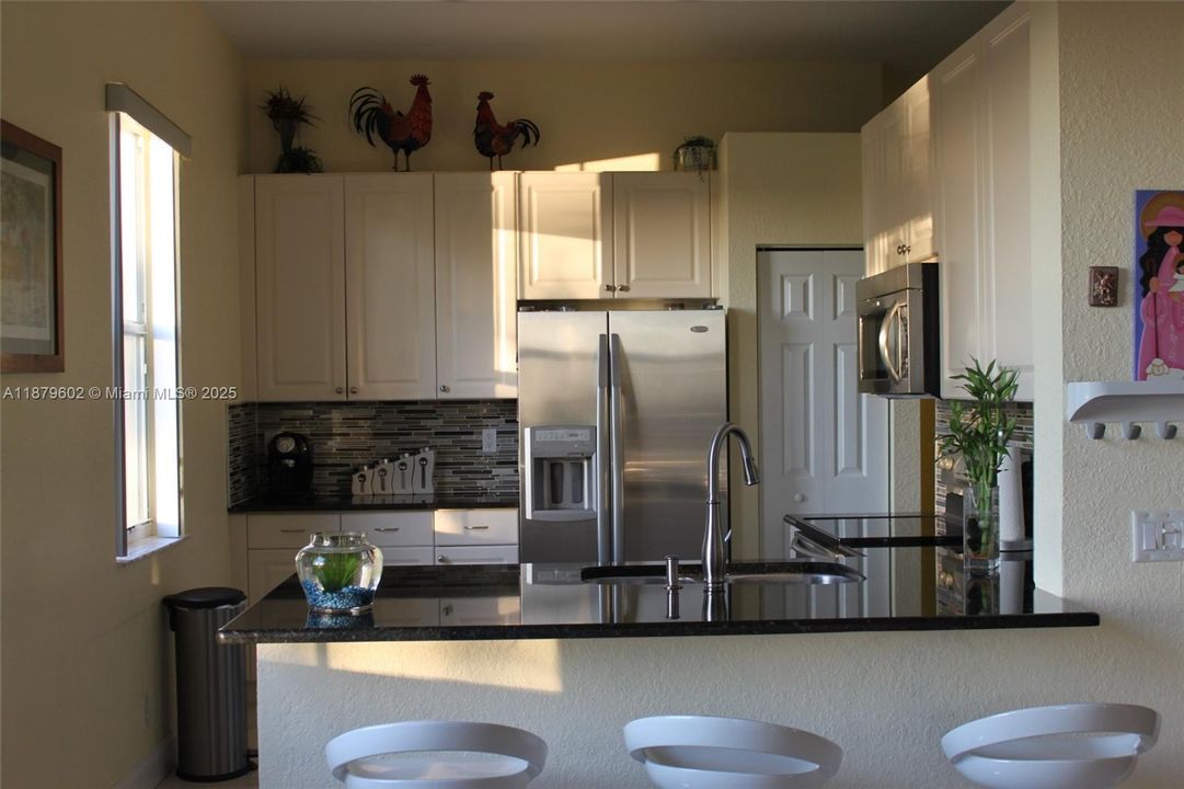 Active With Contract: $750,000 (4 beds, 2 baths, 1859 Square Feet)