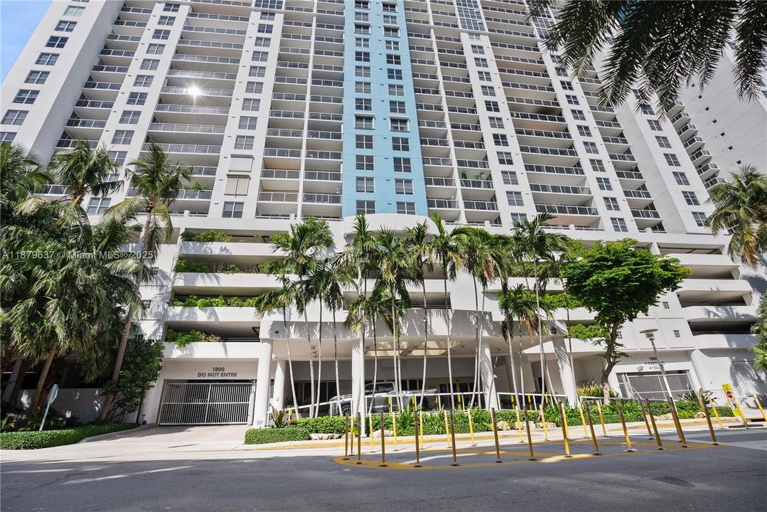 最近售出: $55,000 (0 贝兹, 0 浴室, 170 平方英尺)