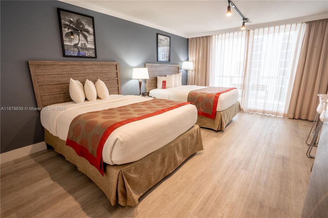 待售: $189,000 (0 贝兹, 1 浴室, 360 平方英尺)