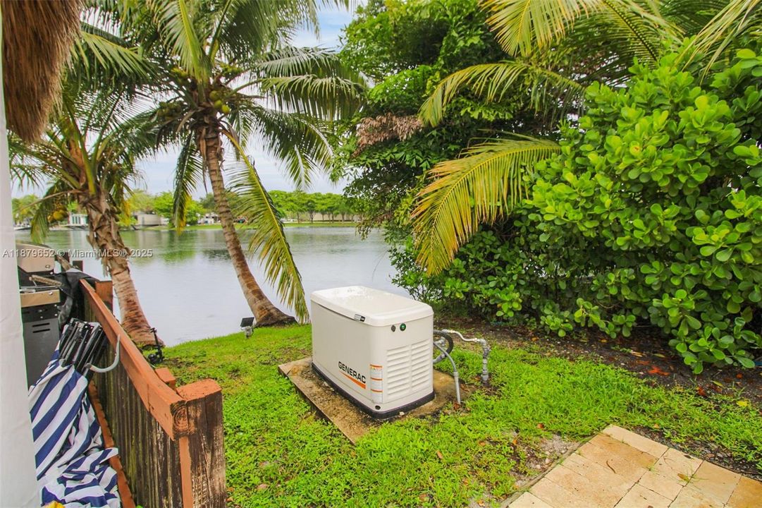 待售: $930,000 (3 贝兹, 2 浴室, 1491 平方英尺)