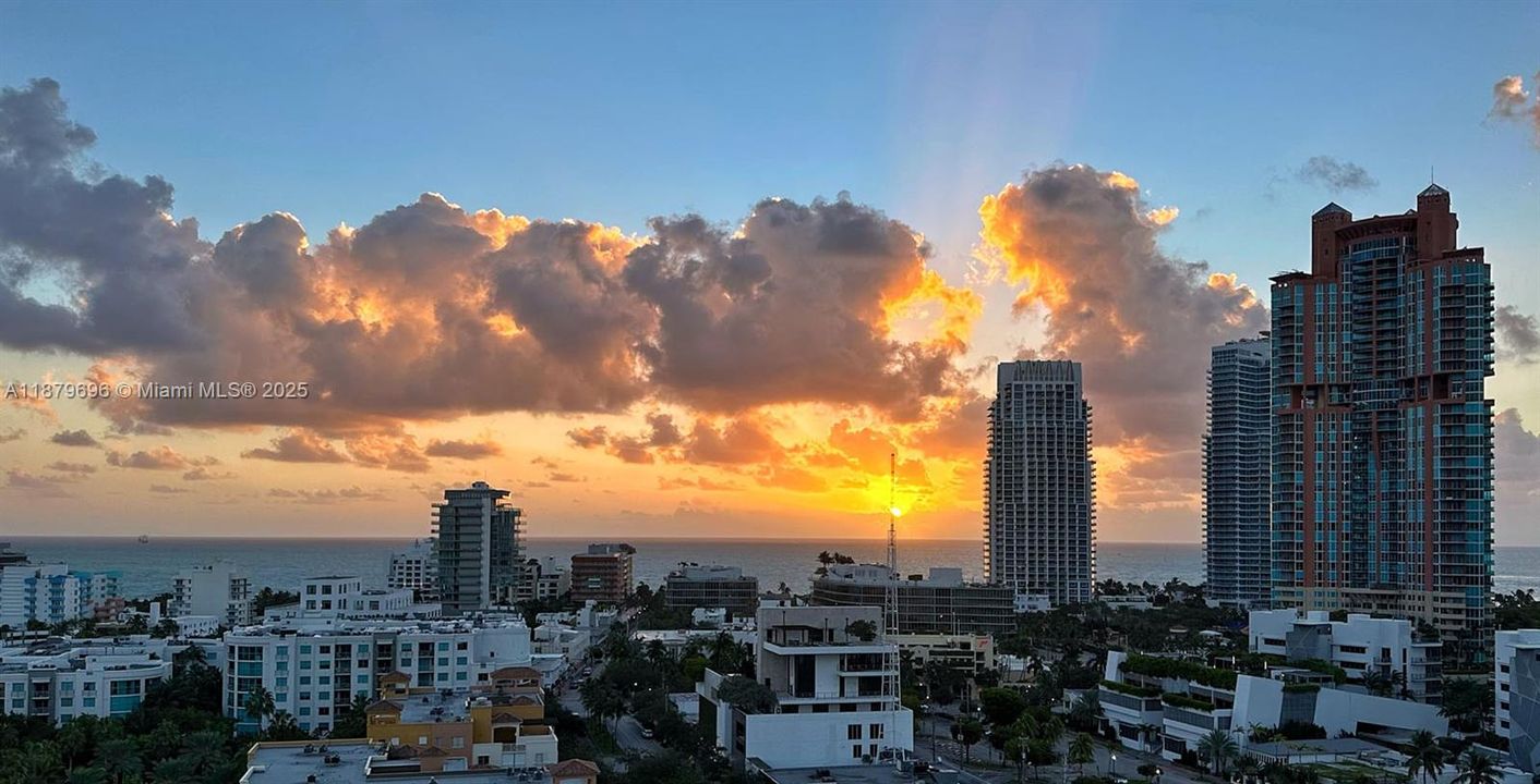 待售: $1,225,000 (2 贝兹, 2 浴室, 1080 平方英尺)