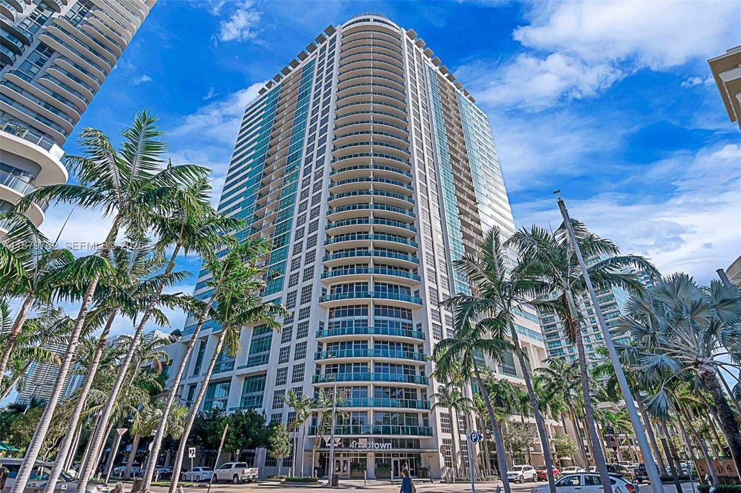 На продажу: $850,000 (3 спален, 3 ванн, 1668 Квадратных фут)