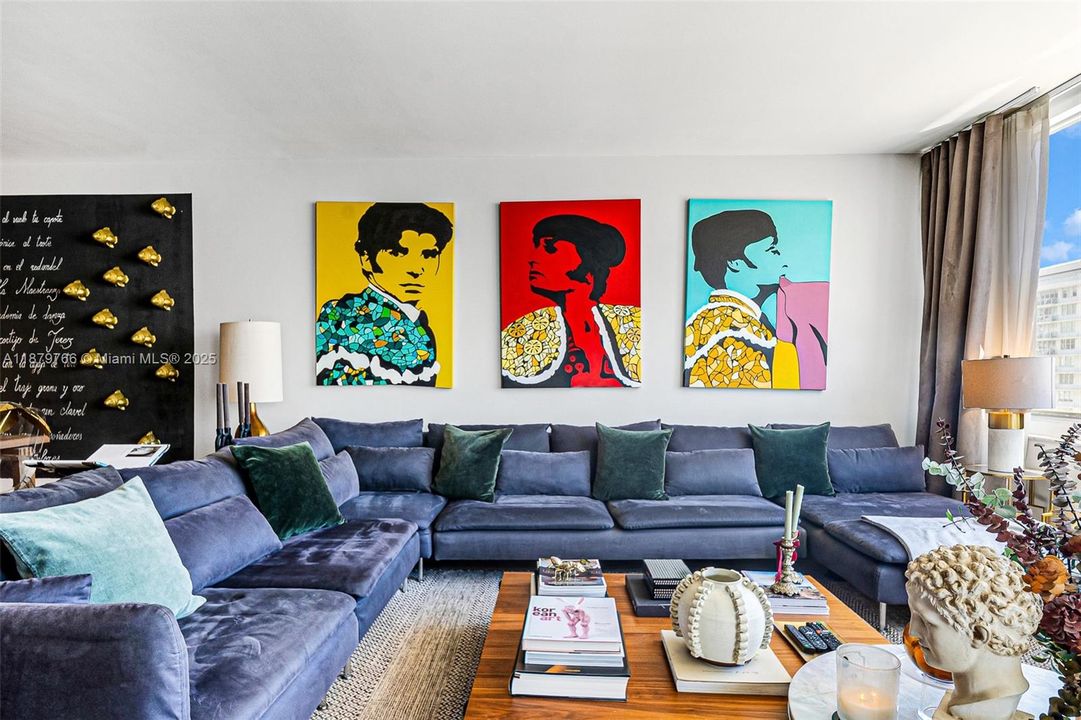 На продажу: $829,000 (2 спален, 2 ванн, 1650 Квадратных фут)