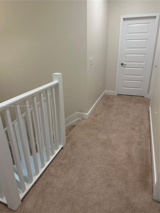 合同活跃: $3,600 (3 贝兹, 2 浴室, 0 平方英尺)