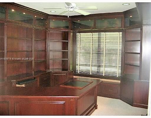 For Rent: $10,495 (5 beds, 5 baths, 4954 Square Feet)