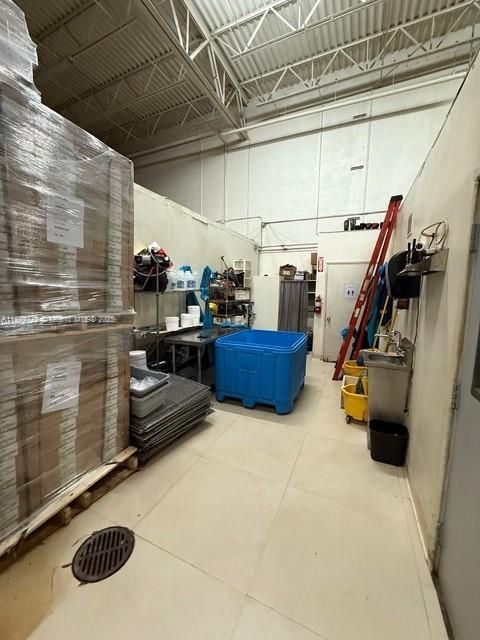 En Renta: $14,500 (0 camas, 0 baños, 0 Pies cuadrados)