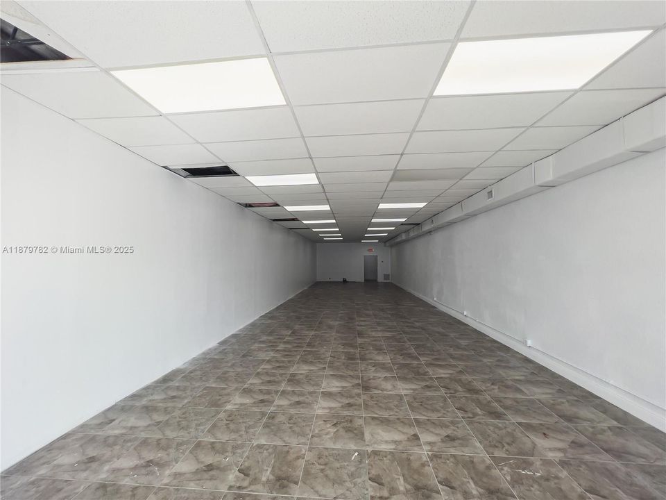 300 W Hallandale Beach Blvd