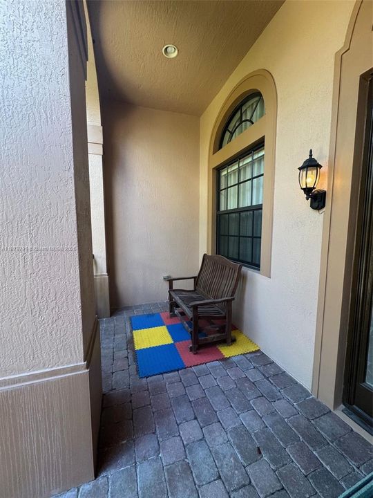 For Sale: $1,249,000 (4 beds, 3 baths, 2476 Square Feet)