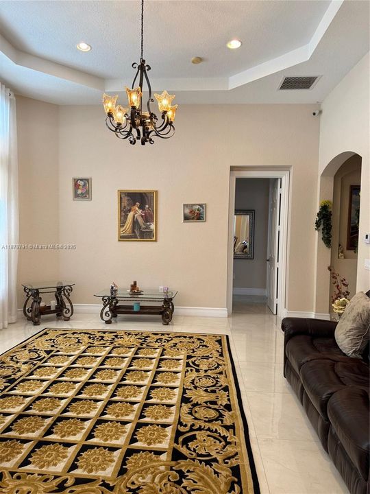 For Sale: $1,249,000 (4 beds, 3 baths, 2476 Square Feet)