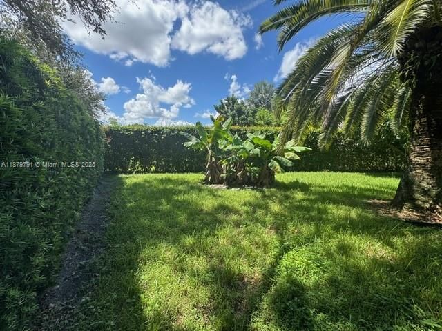 For Sale: $1,249,000 (4 beds, 3 baths, 2476 Square Feet)