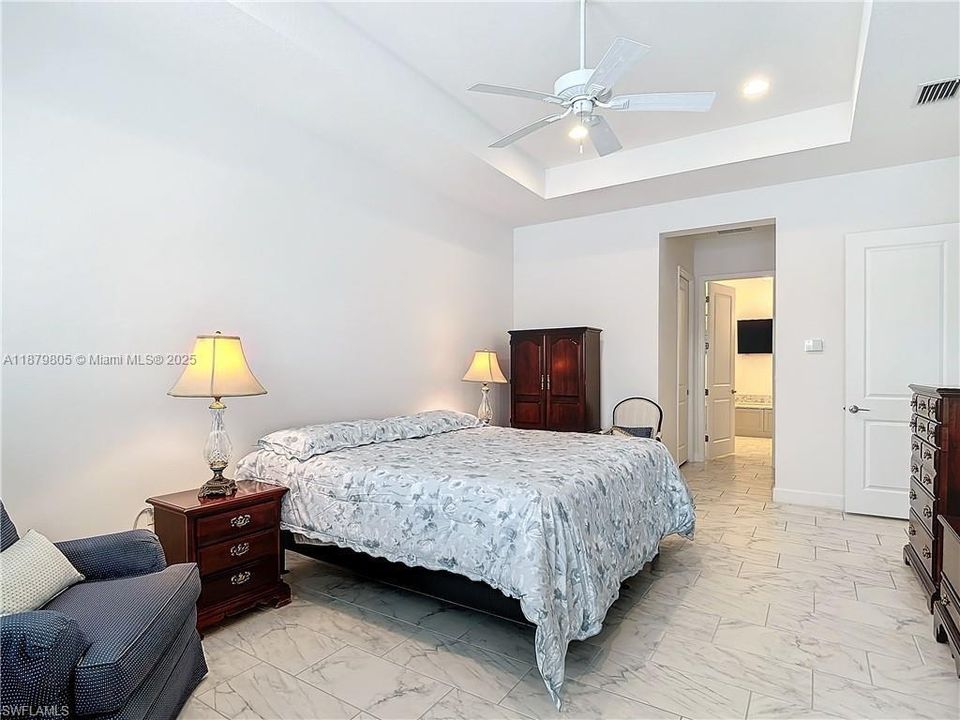 For Sale: $1,449,000 (3 beds, 4 baths, 3354 Square Feet)