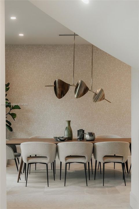 待售: $9,990,000 (8 贝兹, 7 浴室, 8433 平方英尺)