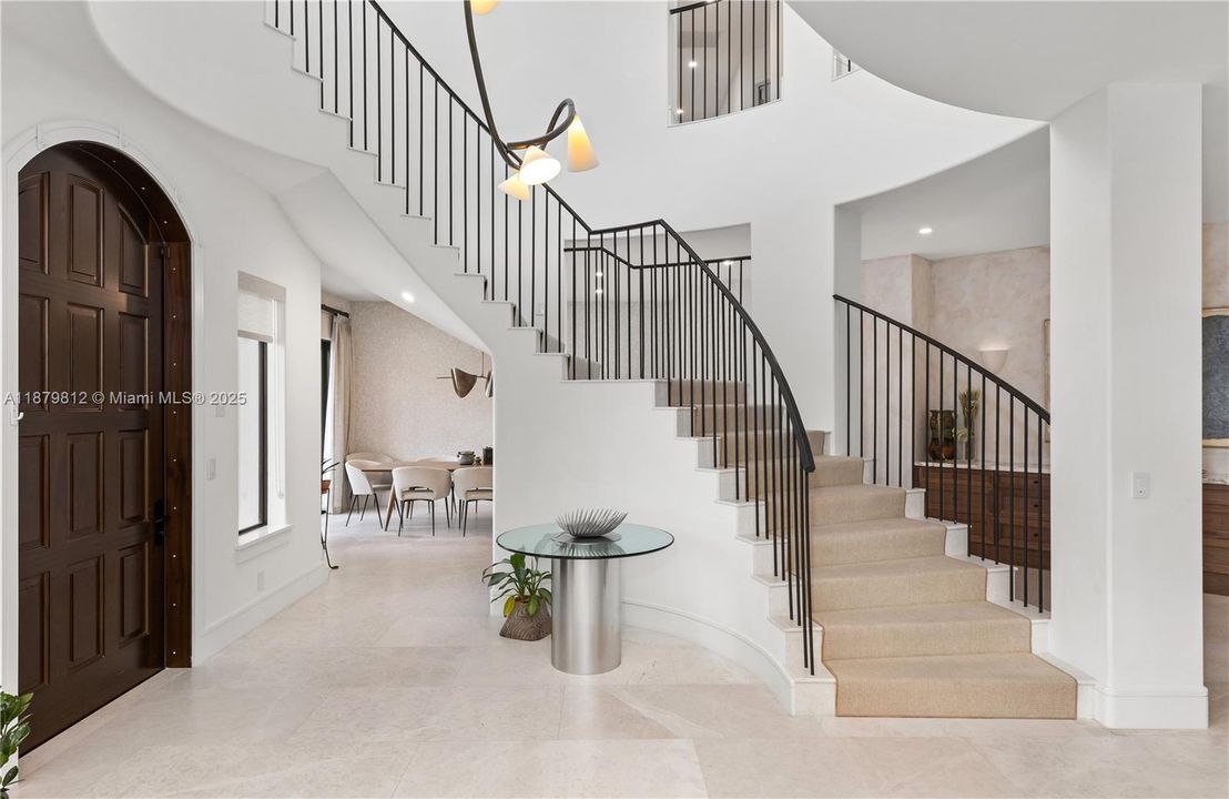 待售: $9,990,000 (8 贝兹, 7 浴室, 8433 平方英尺)