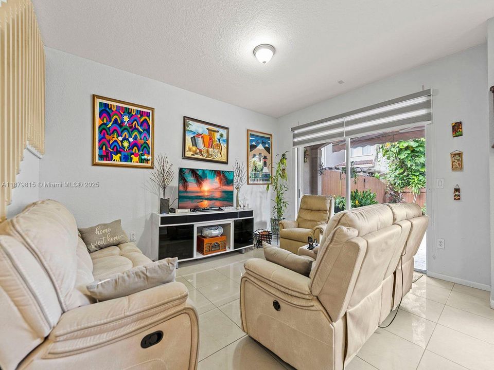 待售: $509,900 (3 贝兹, 2 浴室, 1476 平方英尺)