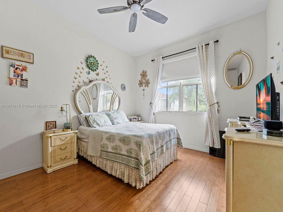 待售: $509,900 (3 贝兹, 2 浴室, 1476 平方英尺)