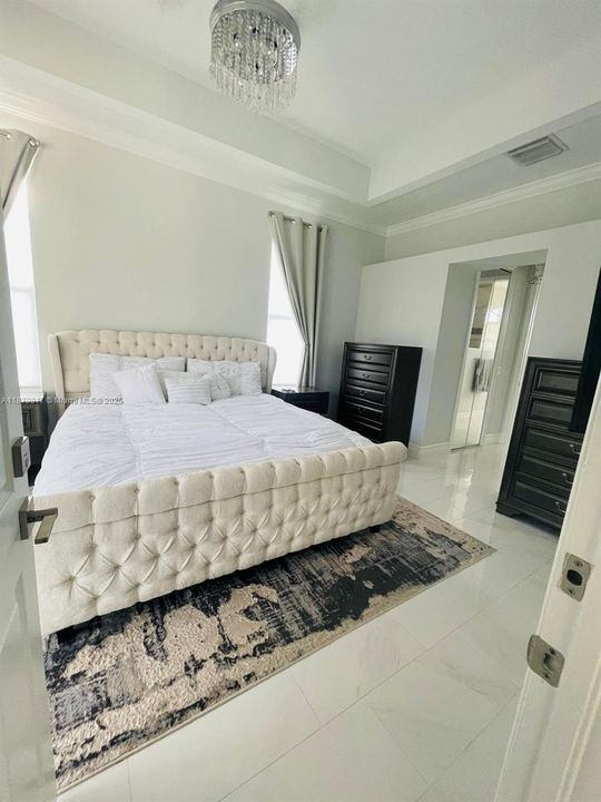 В аренду: $3,200 (3 спален, 2 ванн, 0 Квадратных фут)