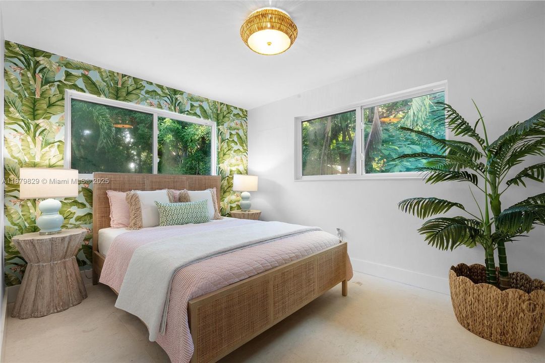 For Rent: $2,900 (2 beds, 1 baths, 1204 Square Feet)