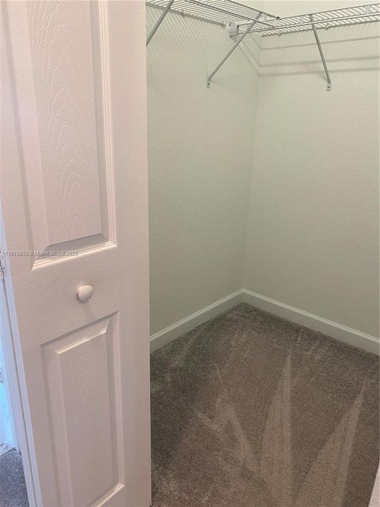 Recently Rented: $3,150 (3 beds, 2 baths, 1506 Square Feet)