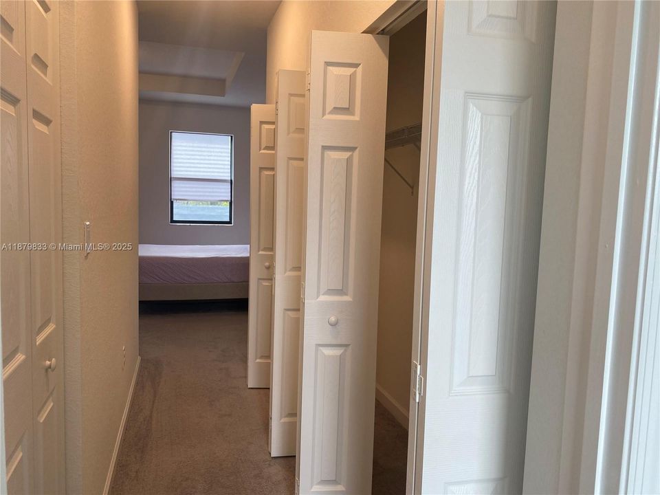 Recently Rented: $3,150 (3 beds, 2 baths, 1506 Square Feet)