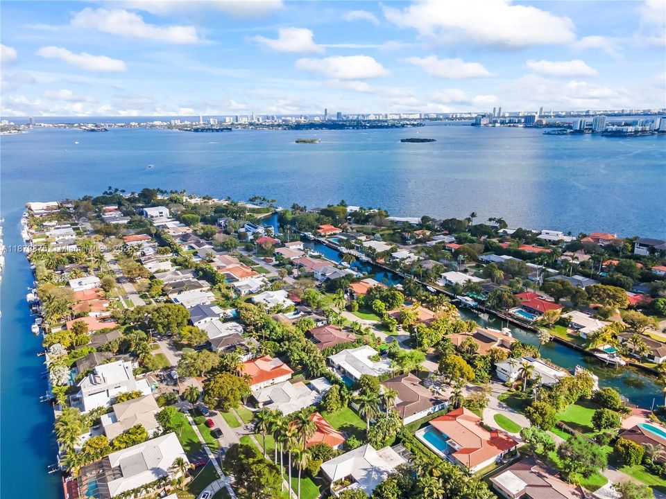 For Sale: $7,495,000 (4 beds, 4 baths, 0 Square Feet)