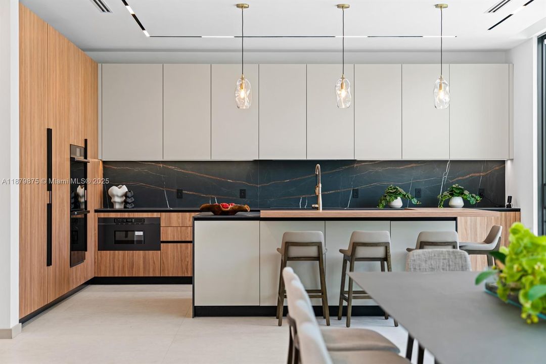 For Sale: $7,495,000 (4 beds, 4 baths, 0 Square Feet)