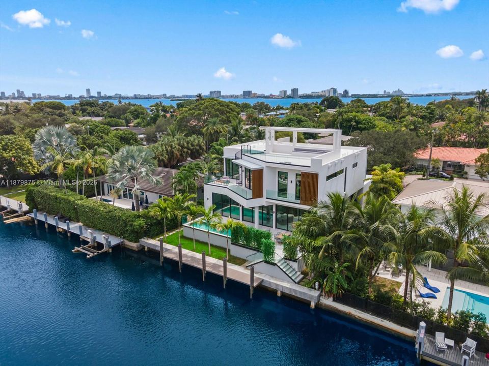 For Sale: $7,495,000 (4 beds, 4 baths, 0 Square Feet)