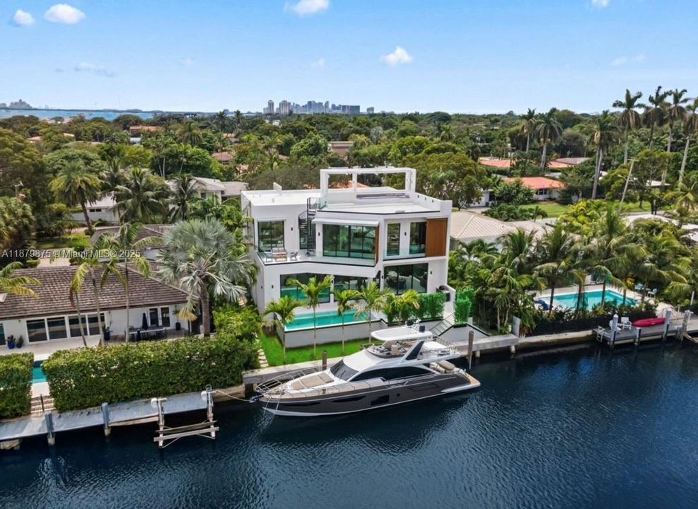 For Sale: $7,495,000 (4 beds, 4 baths, 0 Square Feet)