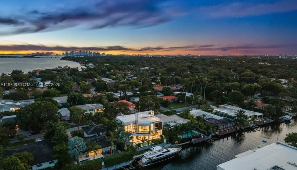 For Sale: $7,495,000 (4 beds, 4 baths, 0 Square Feet)