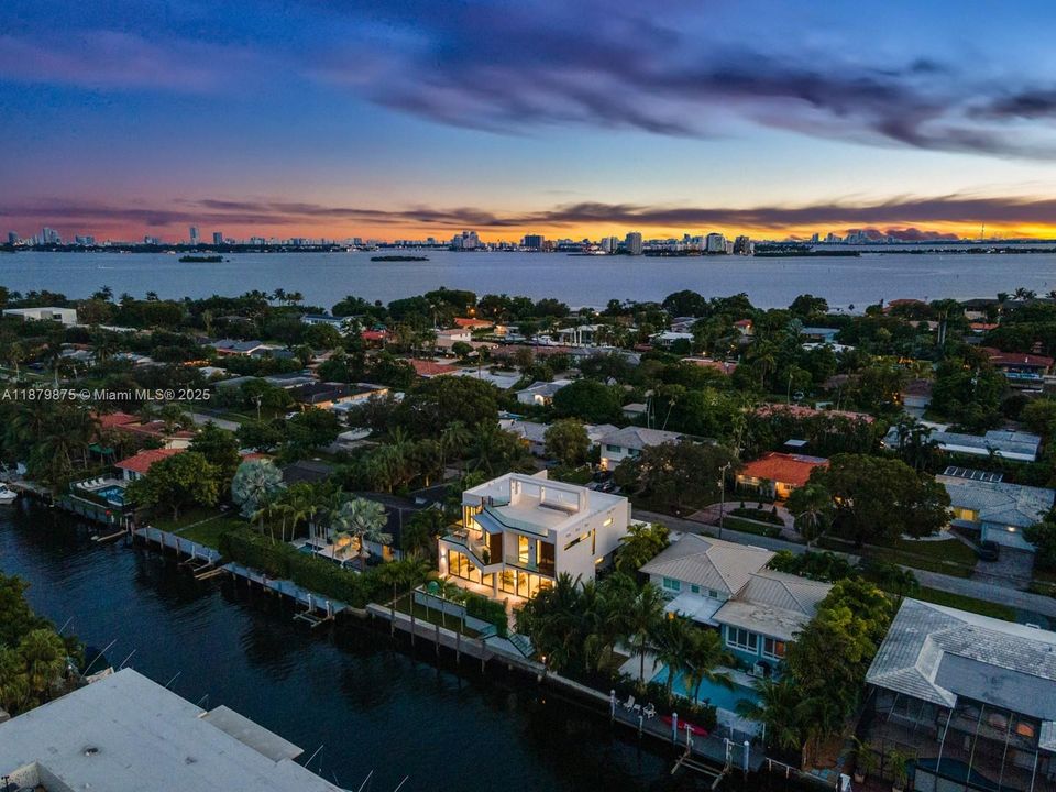 For Sale: $7,495,000 (4 beds, 4 baths, 0 Square Feet)