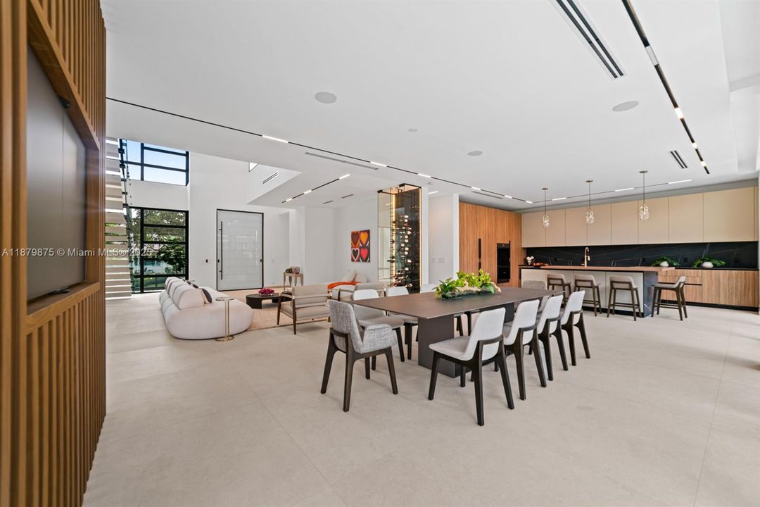 For Sale: $7,495,000 (4 beds, 4 baths, 0 Square Feet)