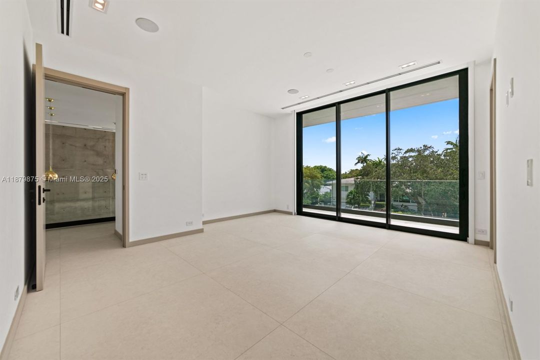 For Sale: $7,495,000 (4 beds, 4 baths, 0 Square Feet)