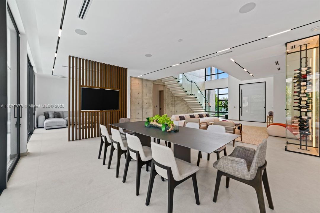 For Sale: $7,495,000 (4 beds, 4 baths, 0 Square Feet)