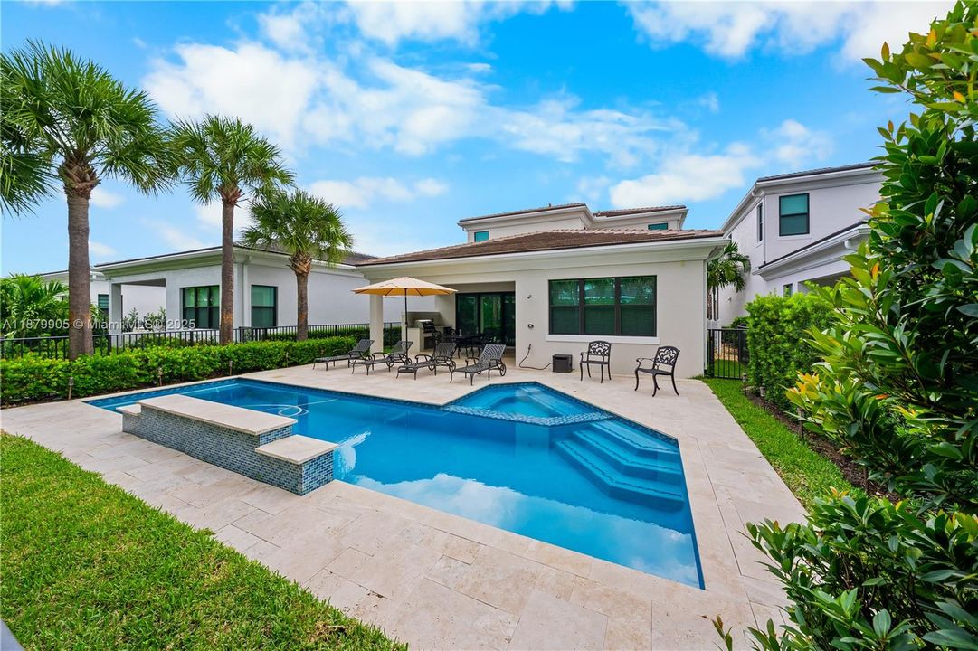 Recently Rented: $11,000 (4 beds, 4 baths, 3166 Square Feet)