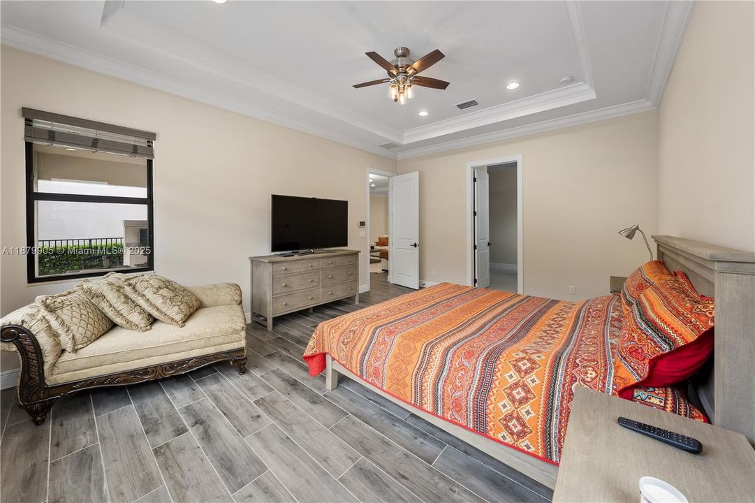 Recently Rented: $11,000 (4 beds, 4 baths, 3166 Square Feet)