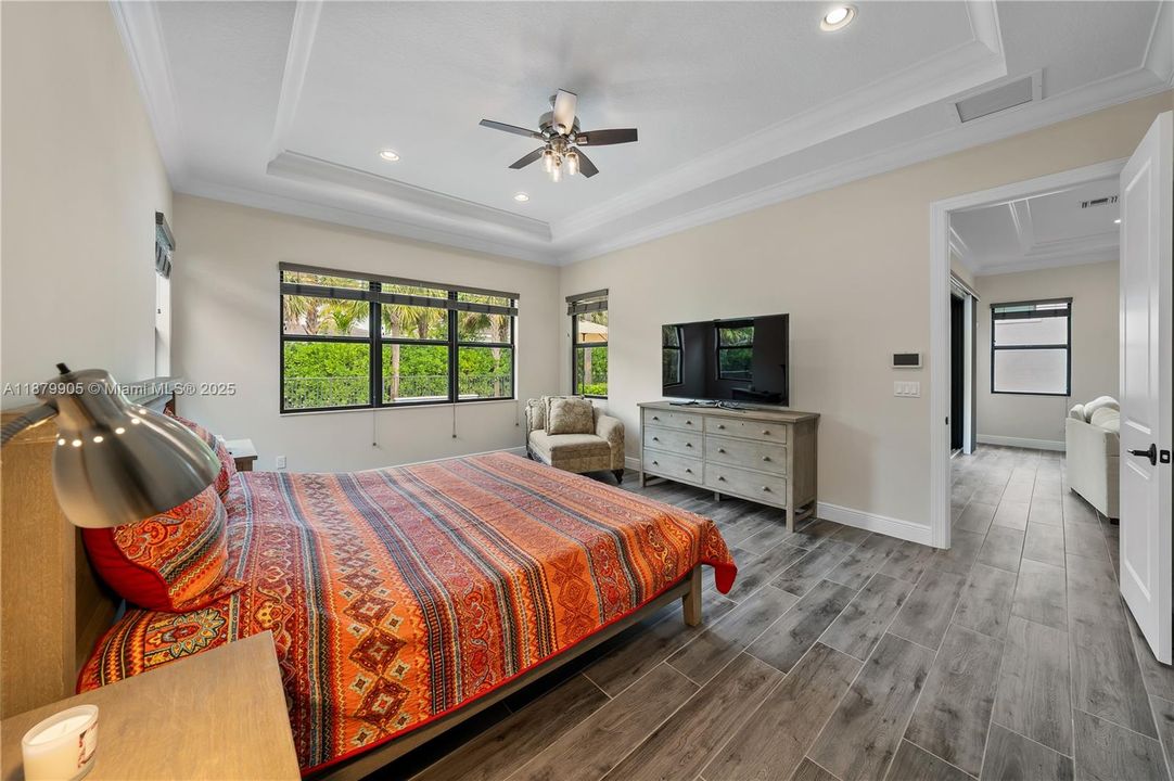 Recently Rented: $11,000 (4 beds, 4 baths, 3166 Square Feet)