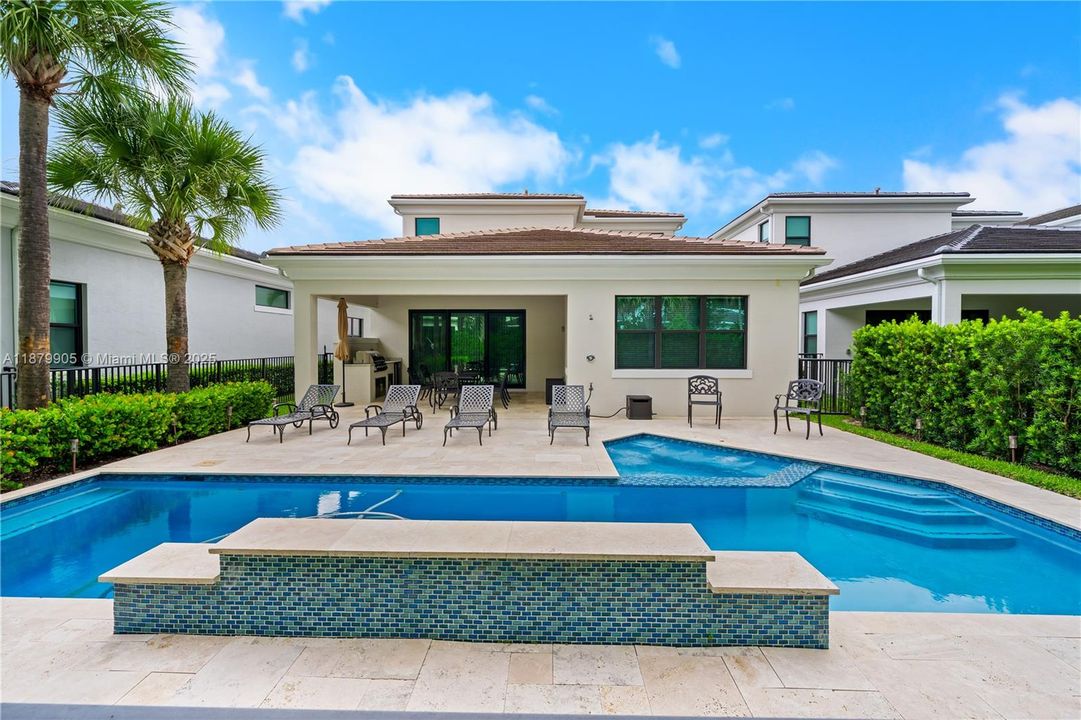 Recently Rented: $11,000 (4 beds, 4 baths, 3166 Square Feet)