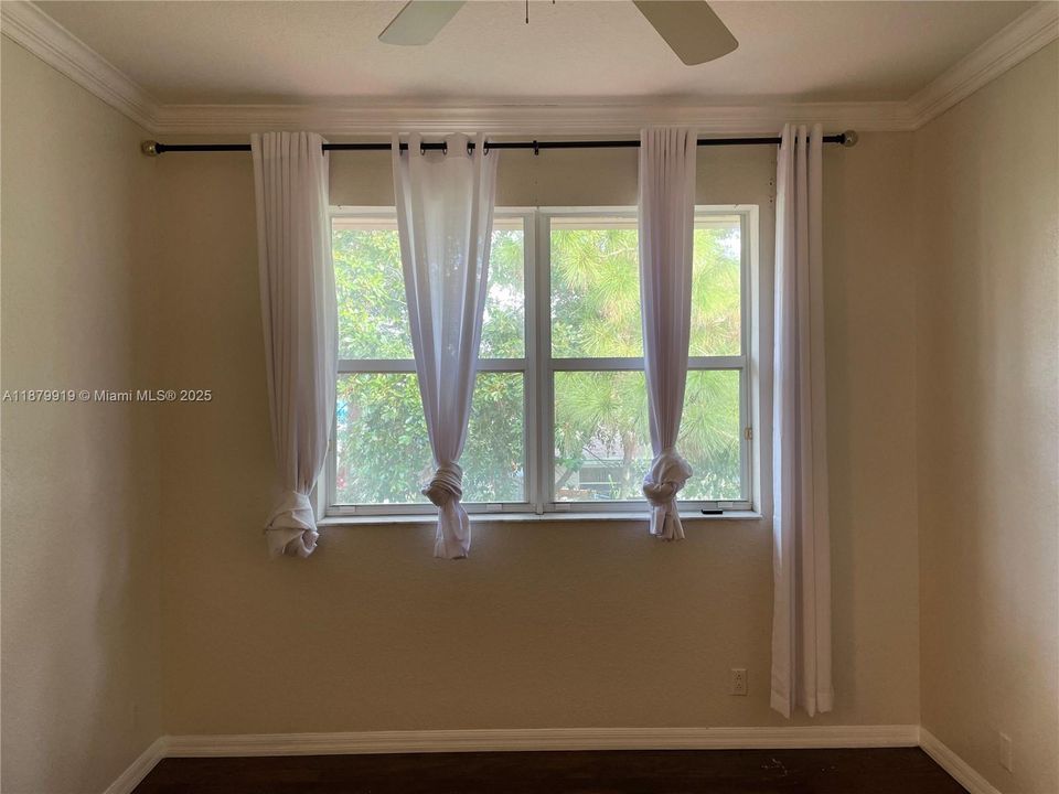 For Rent: $2,500 (2 beds, 2 baths, 1574 Square Feet)