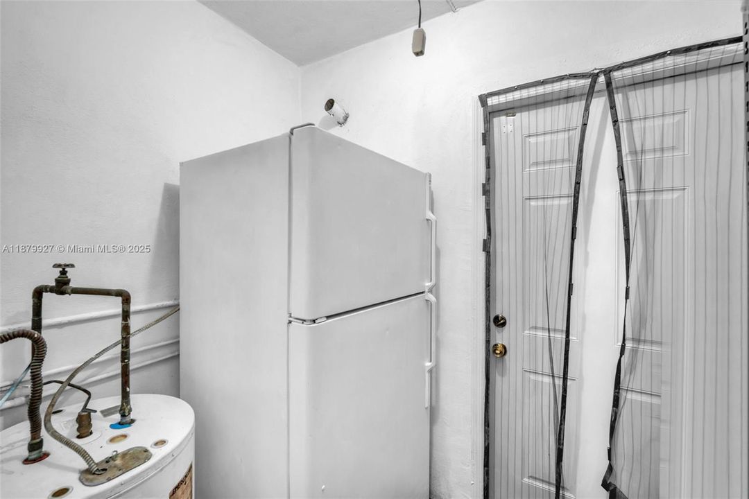 На продажу: $699,999 (0 спален, 0 ванн, 1727 Квадратных фут)