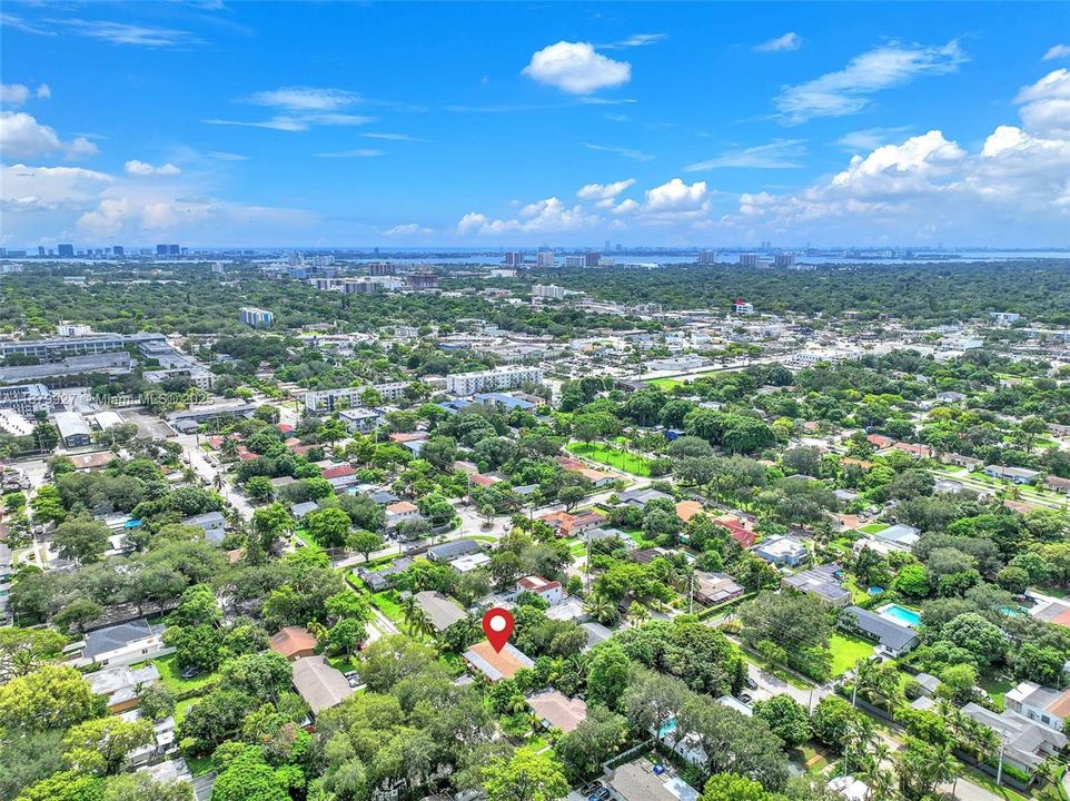 На продажу: $699,999 (0 спален, 0 ванн, 1727 Квадратных фут)