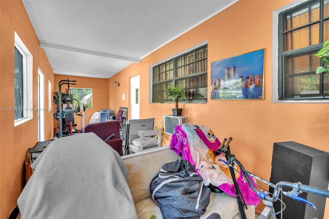 На продажу: $699,999 (0 спален, 0 ванн, 1727 Квадратных фут)