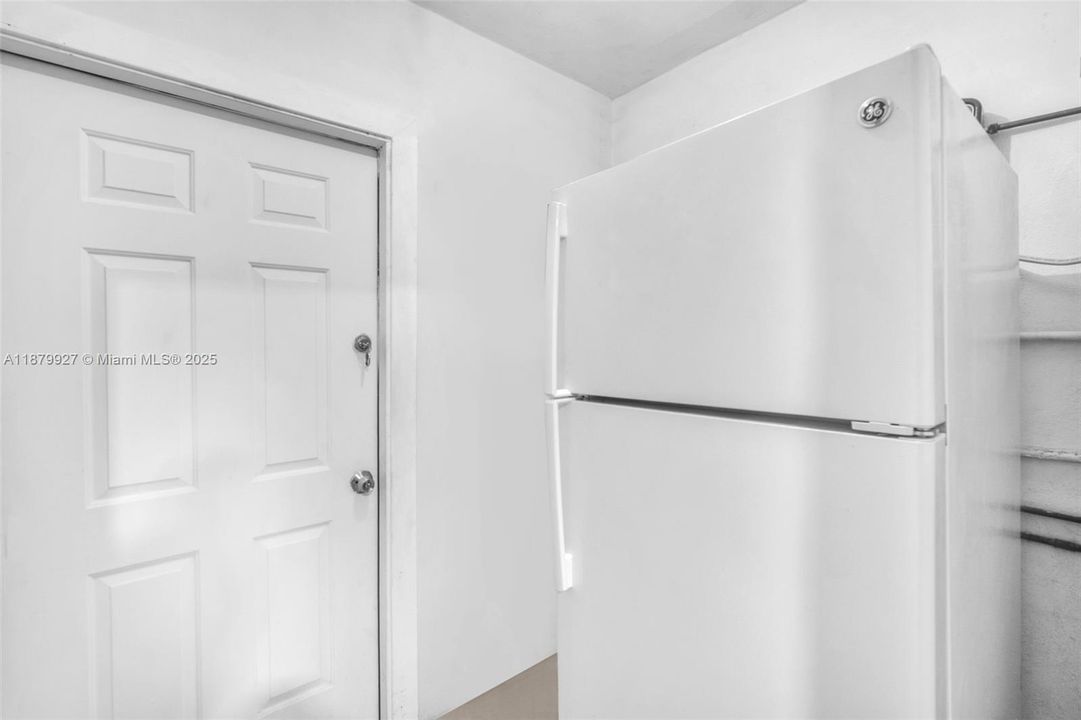 На продажу: $699,999 (0 спален, 0 ванн, 1727 Квадратных фут)